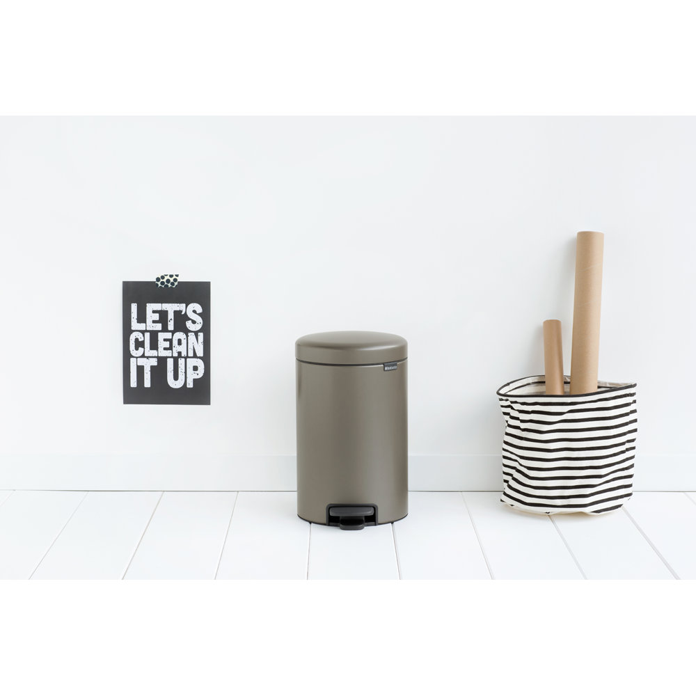 Brabantia Newicon 5.3gal Step-On Can, Platinum