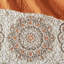 Courtepointe réversible pour très grand / très grand lit en orange - imprimé floral audacieux avec médaillons, 6 pièces en microfibre douce orange, coussins décoratifs brodés, 1 taie décorative et 2 coussins décoratifs-118640446-118640447