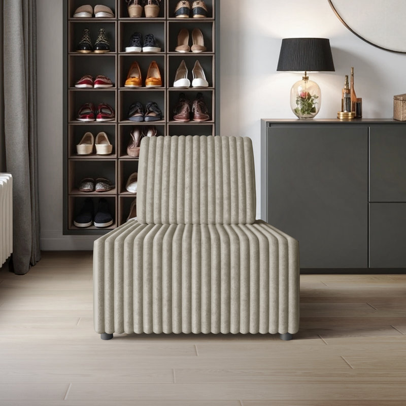 Chaise en velours beige, Beige