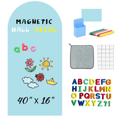 Ensemble de décalcomanies magnétiques pour tableau noir, autocollant de tableau noir arqué 40 po x 16 po avec ensemble de lettres de l'alphabet, craies, gomme à effacer, support, panneau amovible en PP rose