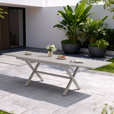 Rectangular Extendable Outdoor Dining Table