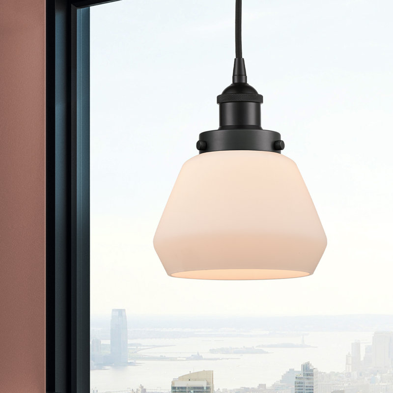 Luminaire suspendu conique à 1 lumière Cahn, Blanc, Noir mat