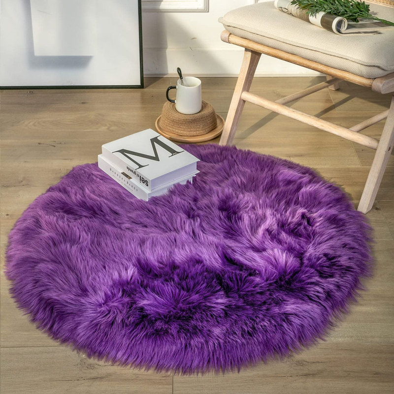 Leede Faux Sheepskin Indoor Rug, Round 3'