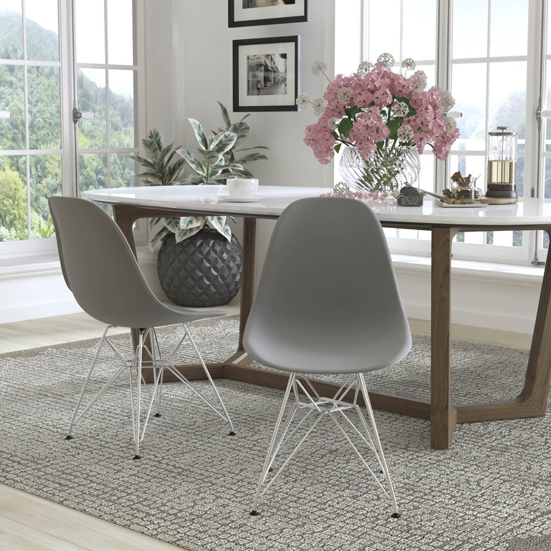 Chaise en plastique Daker avec base chromée, Gris