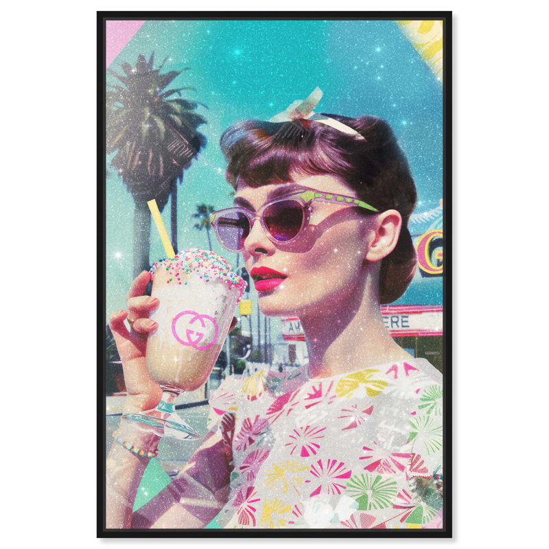Art mural rose sur toile Just a Sundae Gal par Art Remedy, Cadre noir, H 16 po x l 11 po