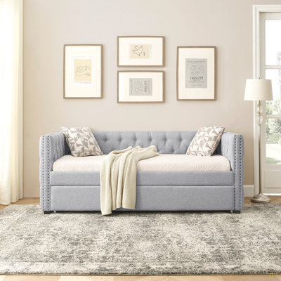 Lit de jour avec couchette rembourrée capitonnée, avec bouton et clou en cuivre sur les accoudoirs carrés, taille simple (85 po x 42,5 po x 31,5 po)