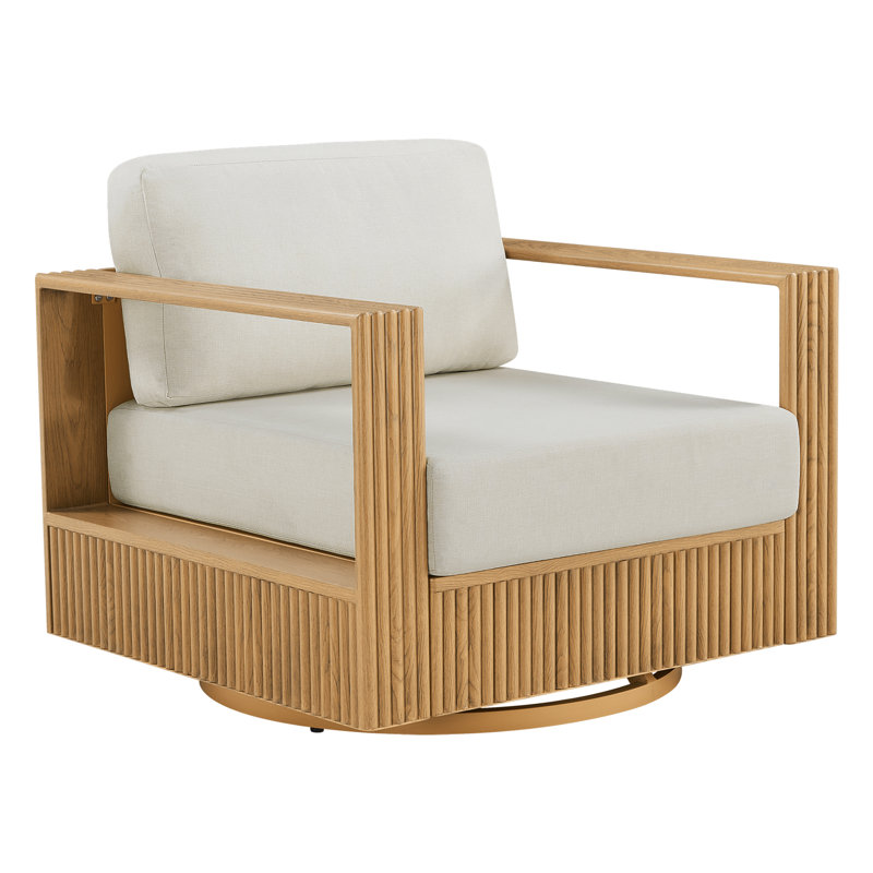 Chaise longue de patio avec coussins