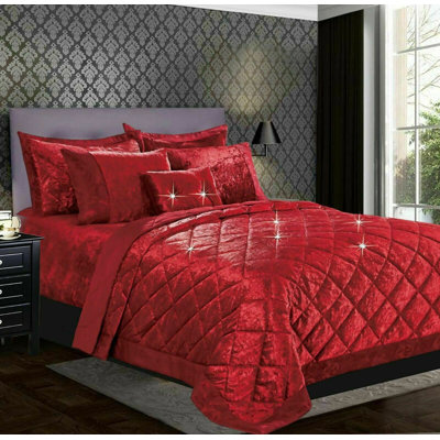 Canora Grey Stodghill Velvet Bedspread