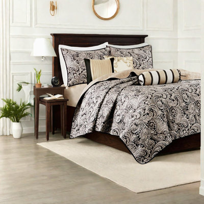 Les ensembles de literie de qualité supérieure sont remplis de grand jacquard en coton pour une maison moderne