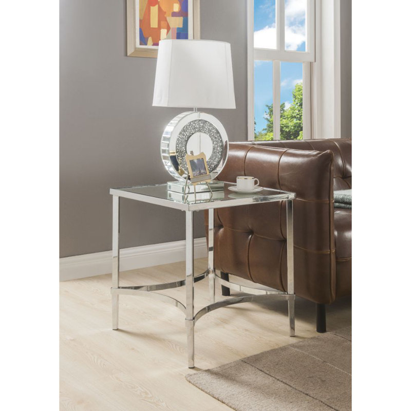 Table de bout Svalin