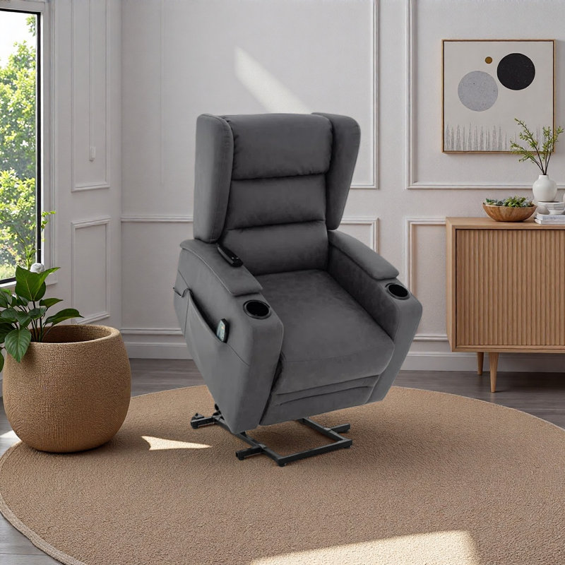 Fauteuil inclinable avec repose-pieds allongé Latitude Run® Power Lift pour personnes âgées avec porte-gobelets