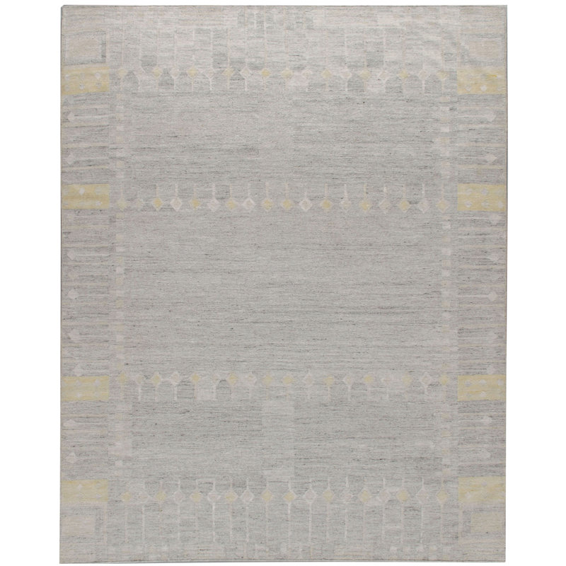 Area Rug in Silver/Oatmeal