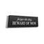  Art mural en toile «Beware Of Mom» par 60 po x 20 po