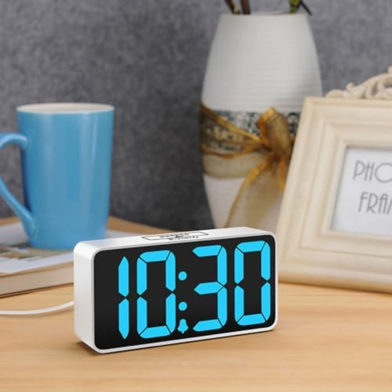 Petit réveil numérique pour chambre à coucher avec grands grands chiffres, Noir / Bleu
