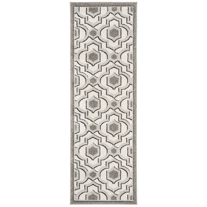 Ammundsen Geometric Ivory/Gray Area Rug, Runner 2'3" x 7'