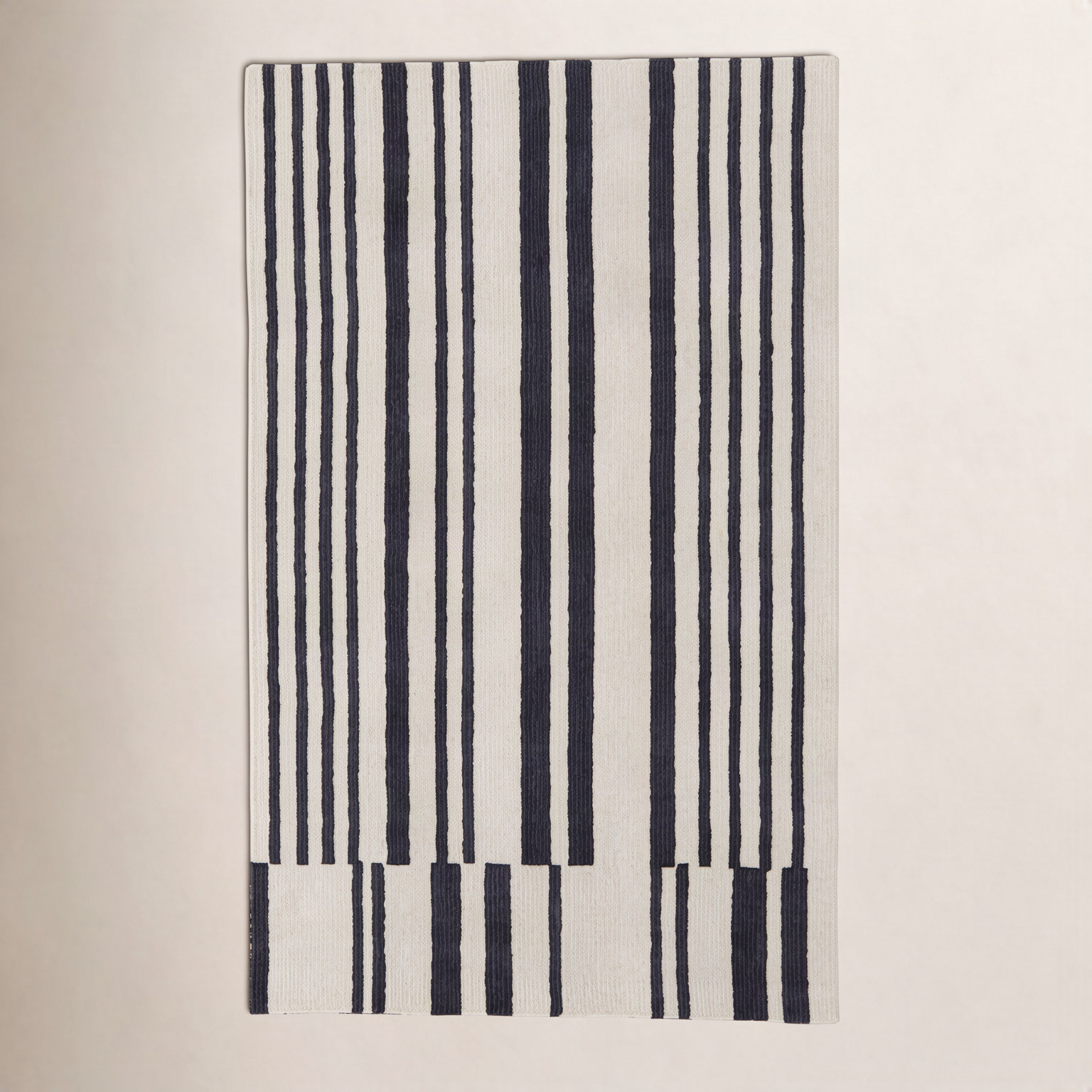 Ryo Ivory Black Hand-Tufted Striped Rug, Rectangle 3'6" x 5'6"