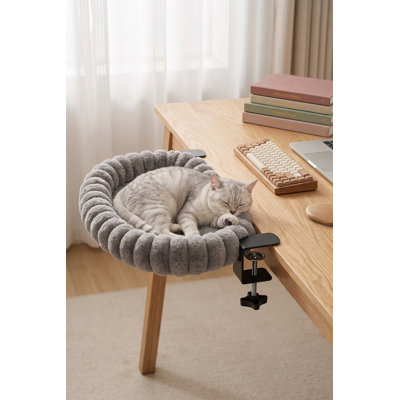 Faux Rabbit Fur Pet Bed