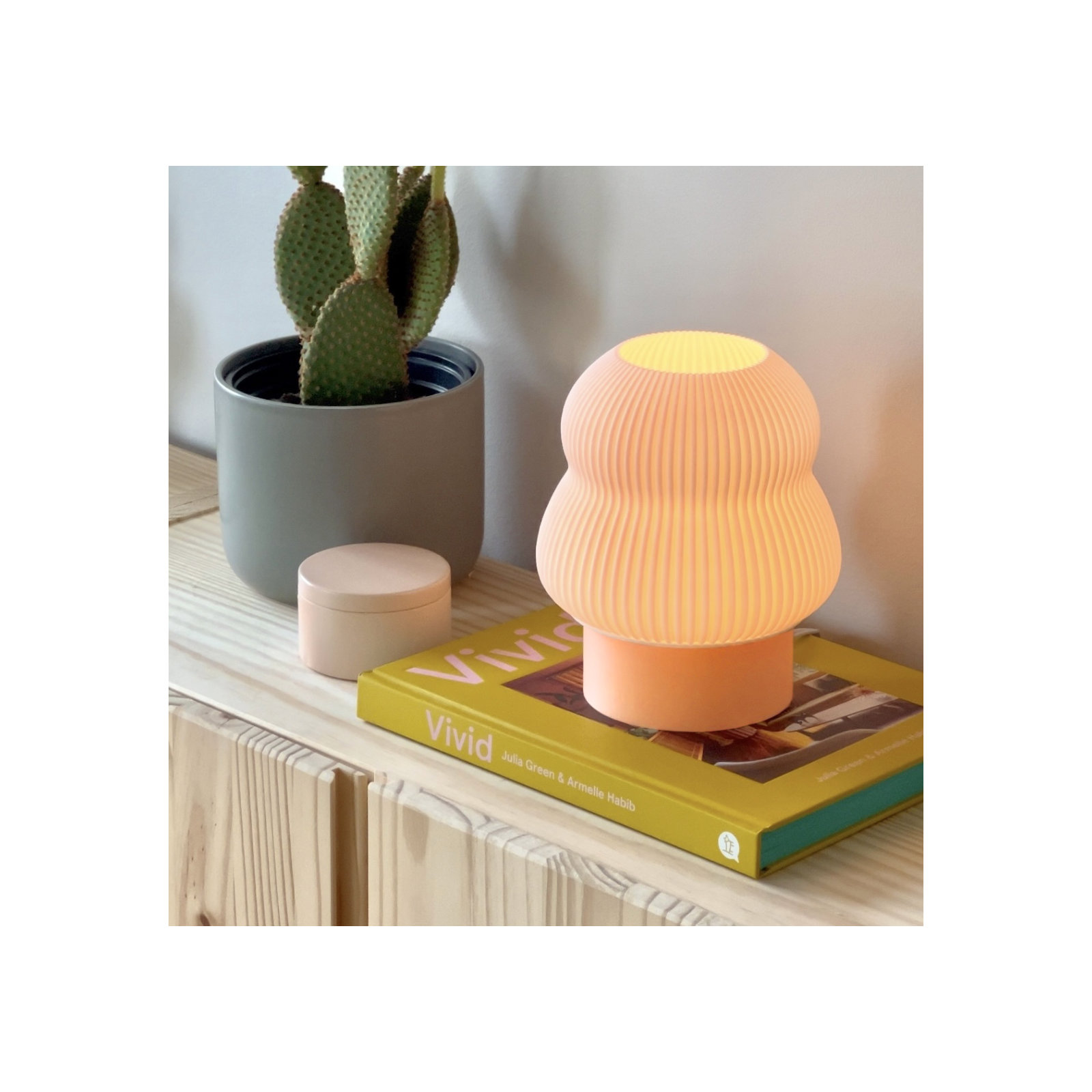 Poly Lamp Nectar