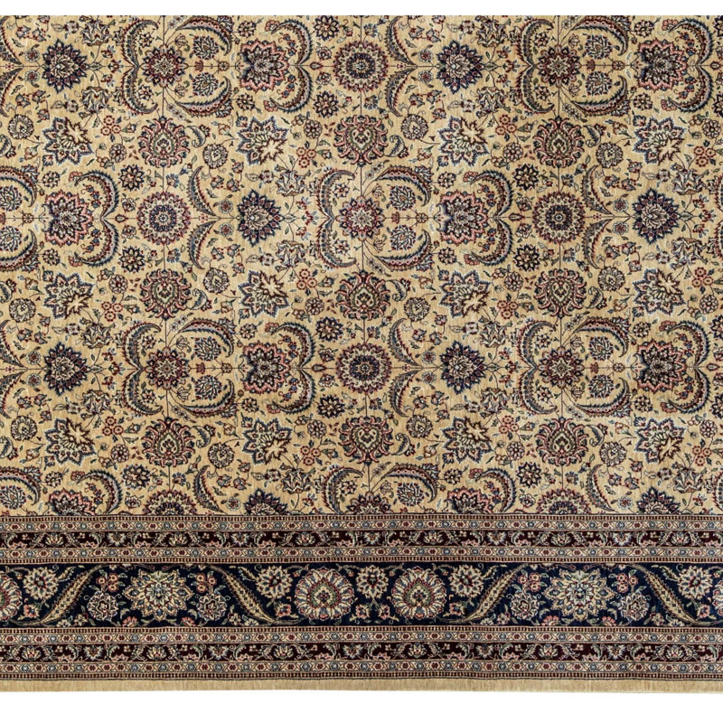 Manchuria Wool Southwestern Area Rug in Beige/Black
