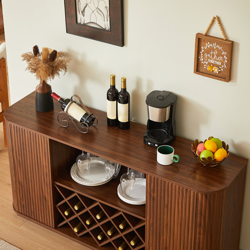 Buffet 58 po Modern Wavy Curve - Armoire de rangement multifonctionnelle avec porte-bouteilles et porte-verres