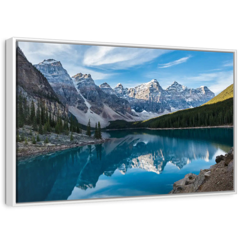 Lac Moraine dans la vallée, Cadre flottant blanc, 43 po x 29 po