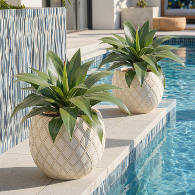 Souche de jade artificielle 18 po (édition vert uni), plante succulente réaliste à larges feuilles / à feuilles étroites / à pointe hérissée, agave résistante aux intempéries résistante aux rayons UV, convient à la décoration de jardin sur la terrasse extérieure (ensemble de 2)