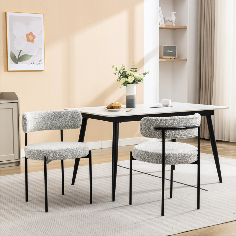 Deux chaises de salle à manger Modern