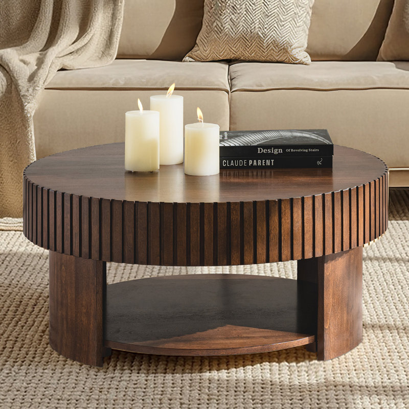 Table basse moderne en bois massif avec tablette de rangement inférieure cannelée 31,25 "Jadida, Noyer