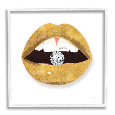 «Shine on Sentiment Gold Lips Glam Diamond Bite» par Mercedes Lopez Charro - cadre flottant, impression sur bois