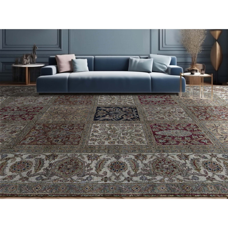 Wool Oriental Area Rug in Brown/Ivory/Burgundy
