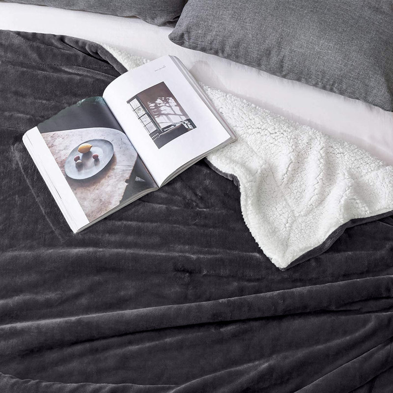 Sherpa Fleece Fur Thick Reversible Blanket Throw, 150cm x 130cm, Grey
