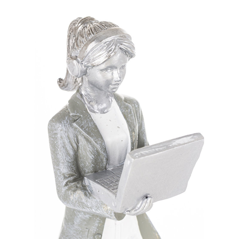 People Figurines & Sculptures