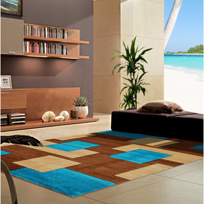 Melfa Geometric Indoor Rug