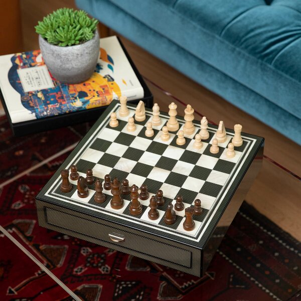 Solid Hardwood Chess Board Chess Pieces & Box 