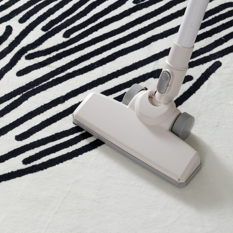 Modern Abstract Stripes Machine Washable Area Rug in Black & White, Rectangle 5' x 8'