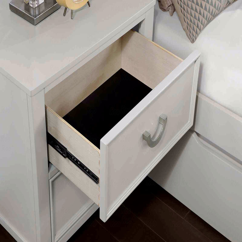Table de chevet en bois massif Transition, Blanc