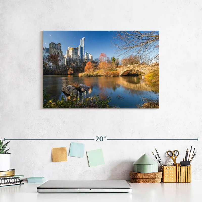 Nicci NYC Central Park Pond, 8" H x 12" W