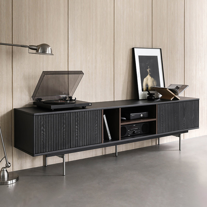 Meuble télé en chêne avec plusieurs armoires, H 22,83 po x L 78,74 po x l 15,75 po