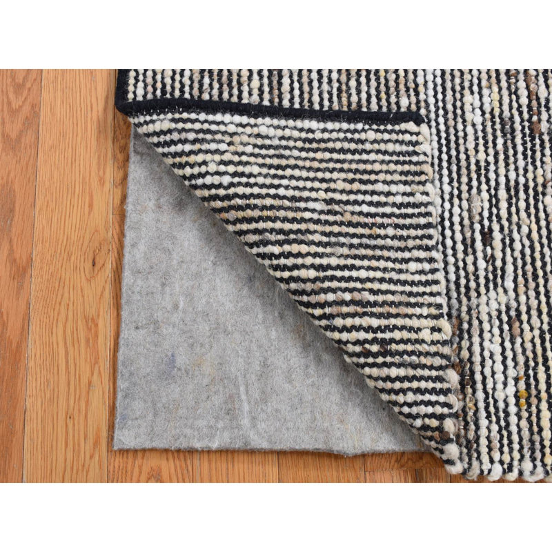 1'10"x2'1" Ivory with Black 100% Wool Hand Loomed Modern Rug 7495C60F1E184B6188A5CC20BE5266F7