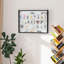 5 vitrines réglables, noir et blanc, pour les collections d'artisanat présentant des médailles