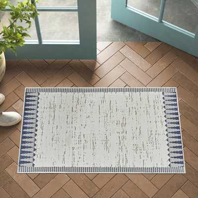 Tapis d'entrée à motif géométrique crème / bleu 3 pi x 5 pi (2 pi 7 po x 4 pi 11 po) Selene de Branch Branch