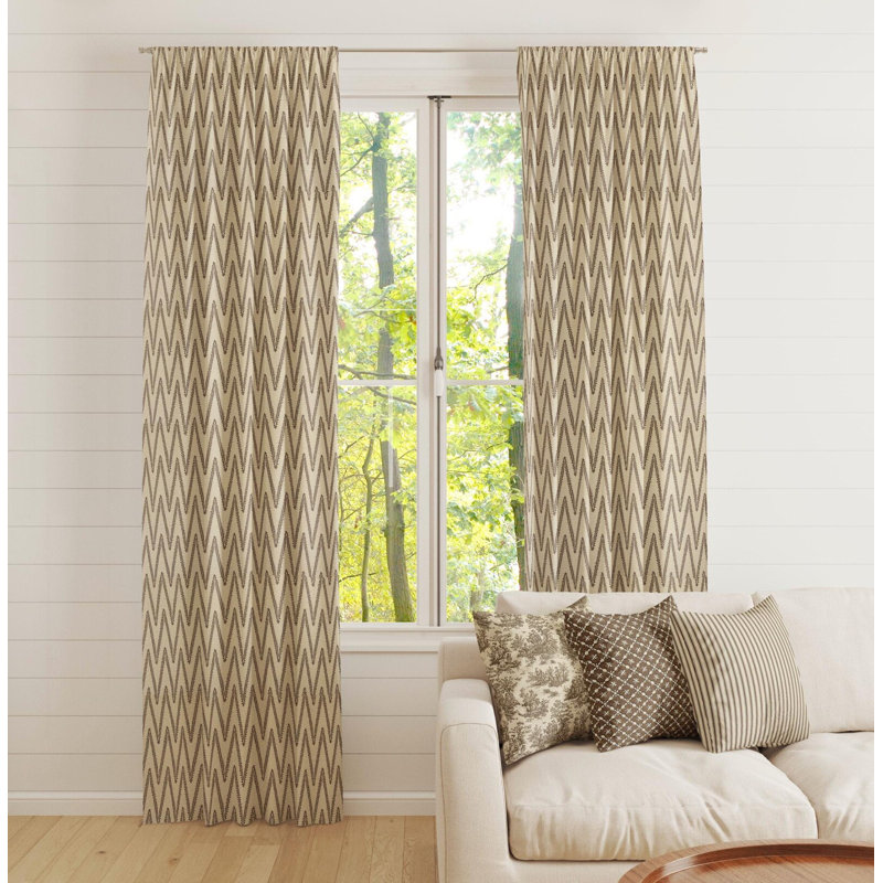 Rideaux châtaignier à chevrons bruns, L 50 po x L 72 po