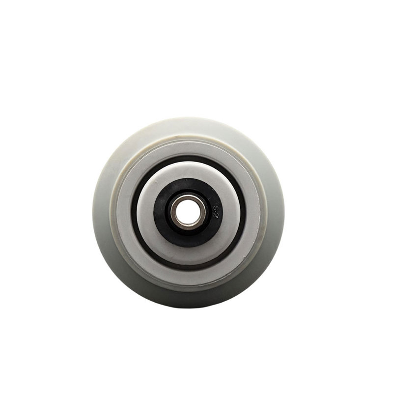 SCC-Roue en caoutchouc thermoplastique plat de 4 po seulement avec roulement à rouleaux-300 lb vide