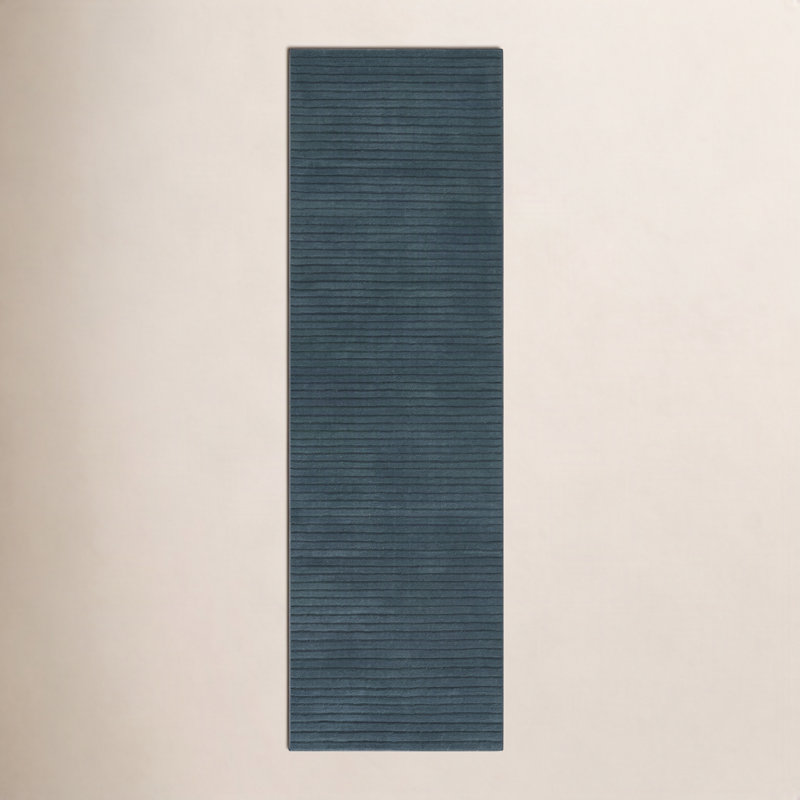 Tapis bleu en laine tissé à la main de couleur unie Guiness, Tapis de couloir 2 pi 6 po x 8 pi