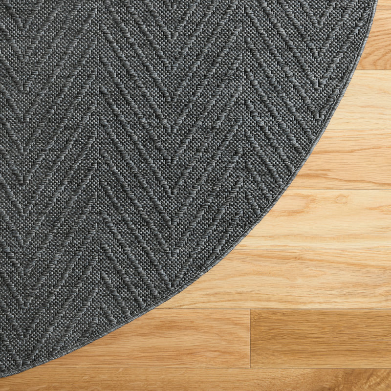 Tapis noir uni texturé à motif de chevrons Town & Country Country, Rond 7 pi 10,5 po