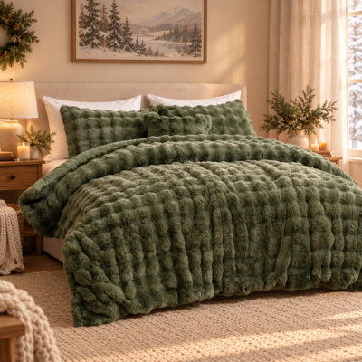 Olive Green Bubble Faux Fur Comforter Set – Plush Textured Polyester Bedding With Soft Faux Fur Design
