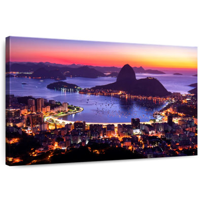 Nicci Rio De Janeiro au lever du soleil