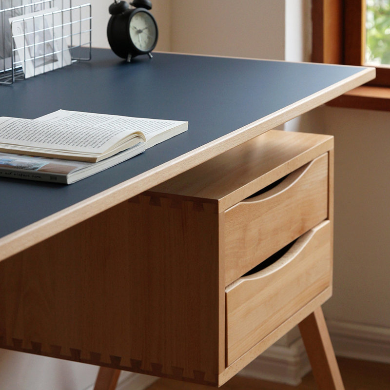 Bureau d'écriture Nordic Innovative 48,03 pouces