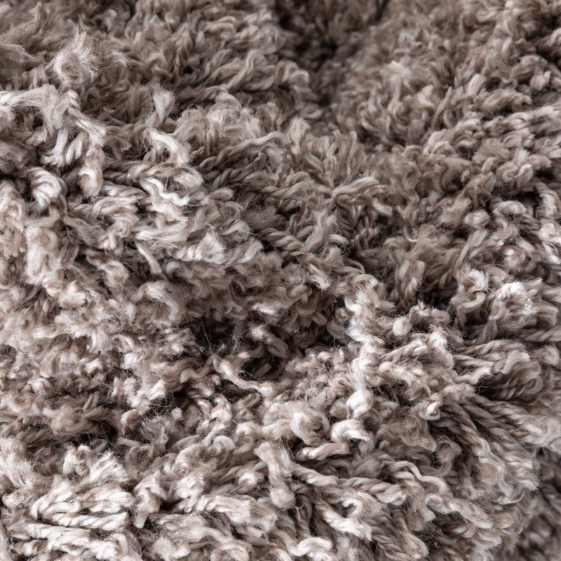 Tapis à poil long texturé tressé de couleur unie Well, Tapis de couloir 2 pi 7 po x 9 pi 6 po