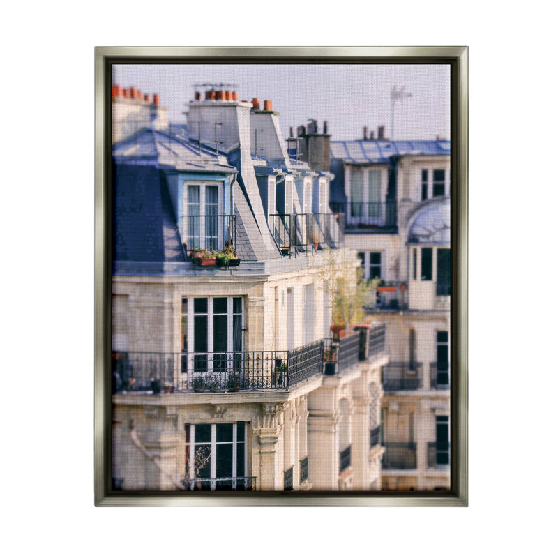 Bâtiments de l'architecture parisienne, estampe numérique de Carina Okula, H 31 po x l 25 po x P 1,7 po